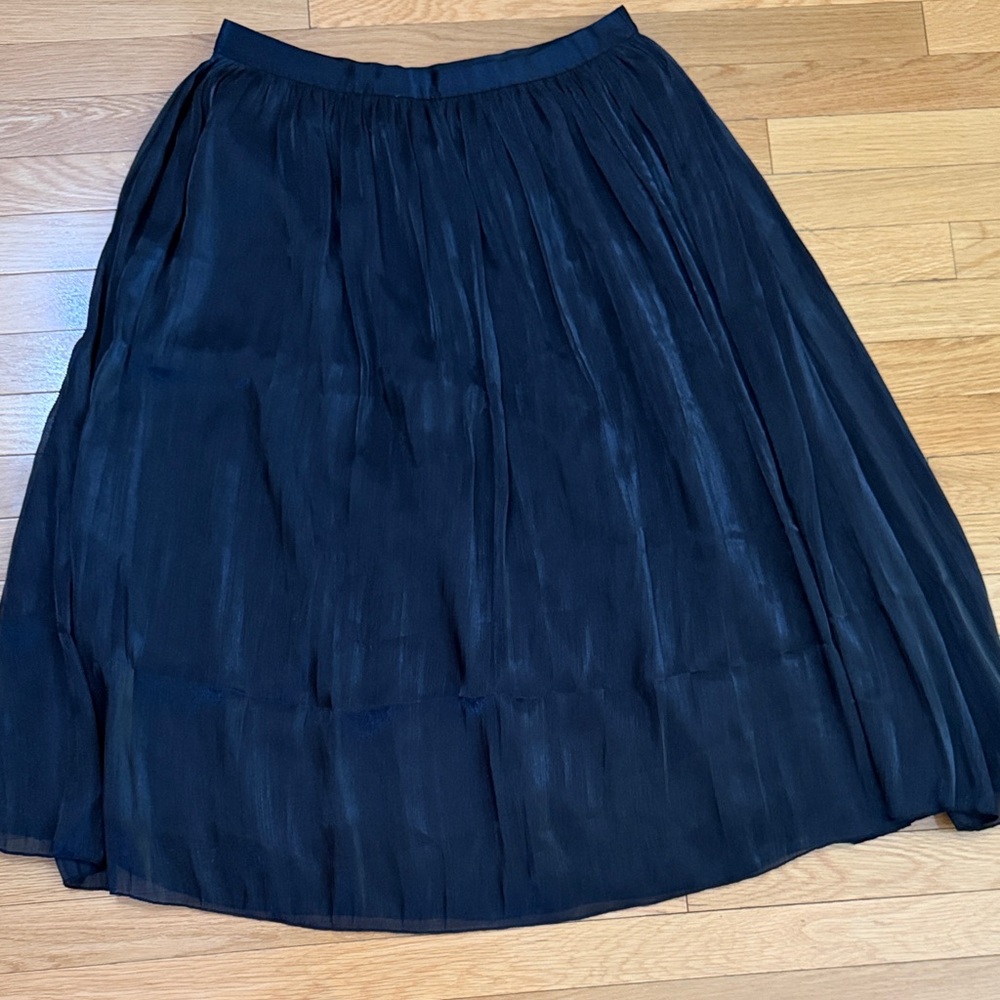 Black Flowy Skirt 1X Lightweight Sheer Overlay Midi Skirt Elastic Waist